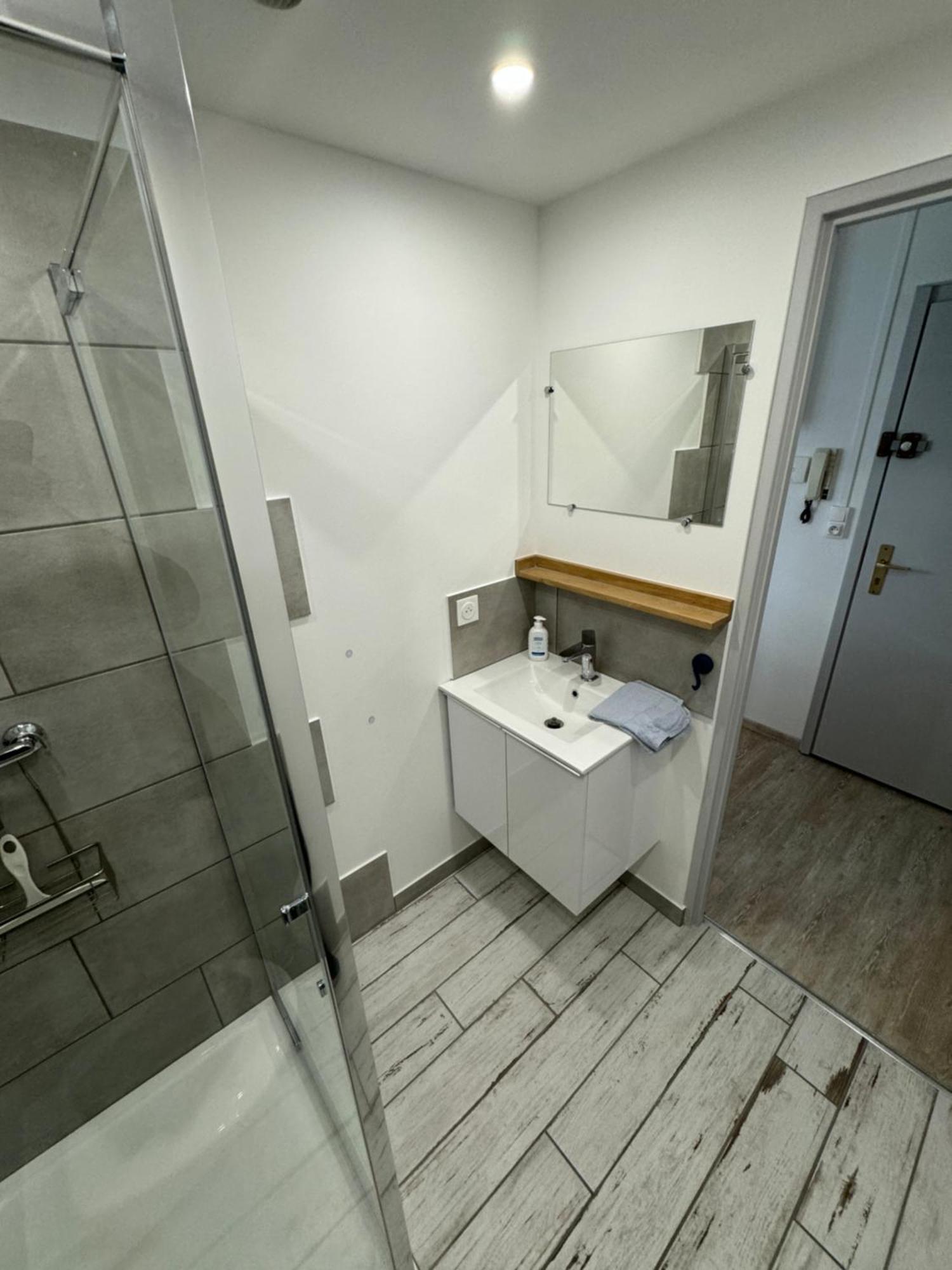 Appartement Calme A 15min Du Centre *